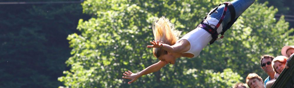 Saut à l'élastique